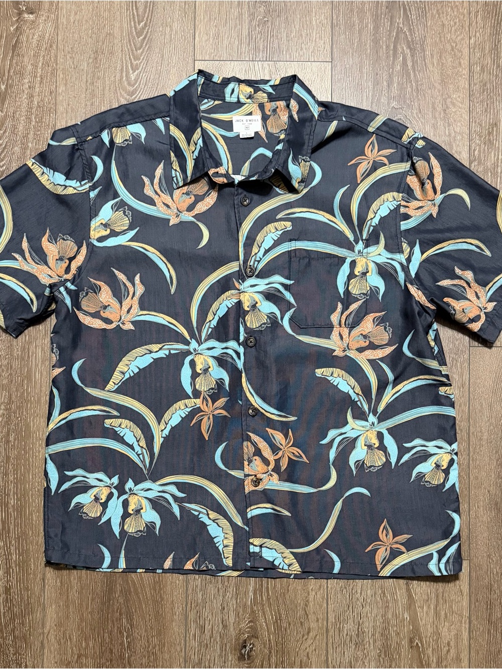 Jack O'Neill Navy Blue Short-Sleeve Button-Up Shirt with All Over Floral Print.